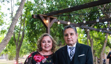  Cheli Faz y Óscar Hinojosa.