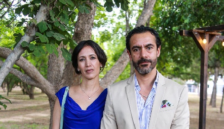  Gabriela Abud e Israel García.