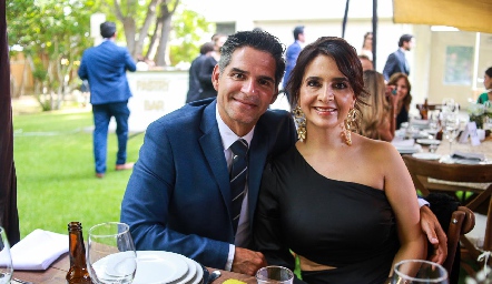  Manuel Rodríguez y Claudia Guerra.