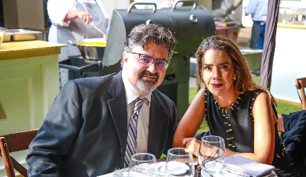  Jorge Lozano y Gerogina Benavente.