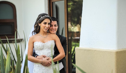  Regina Oliva y Arturo Hernández.