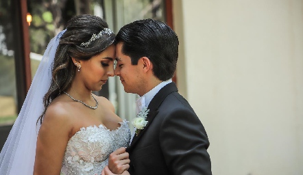  Regina Oliva y Arturo Hernández.