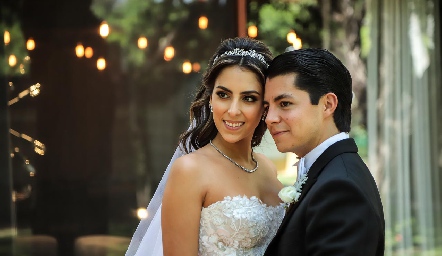  Regina Oliva y Arturo Hernández.