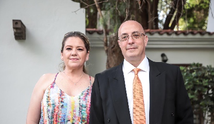  Lorena y Sergio Bedolla.