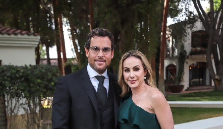  Bernardo y Devi.