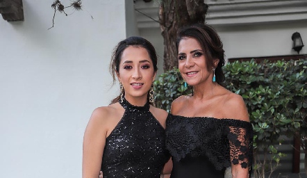  Claudia Pérez y Claudia de los Santos.