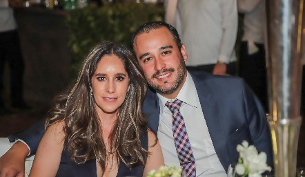  Lucy Martínez y Fernando Madrigal.