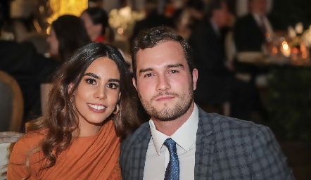  Alejandra Martínez y Pancho Loza.