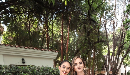  Paola y Laura Díaz de León.