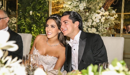  Regina y Arturo.