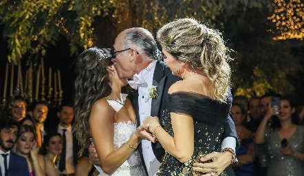  Boda Regina Oliva y Arturo Hernández.