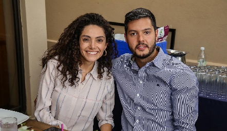  Paola Zepeda y Juan Carlos Magdaleno.