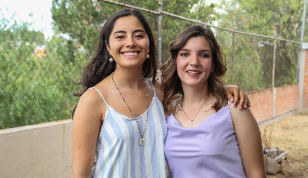  Fabiola Aguillon y Mimí Navarro.