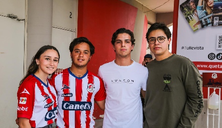 Gabriela Hinojosa, Patricio Aguillón, José Emilio Zapata y Gabriel Valle.
