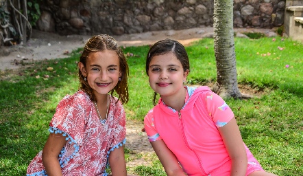  Ximena Vázquez y Vale Mercado.