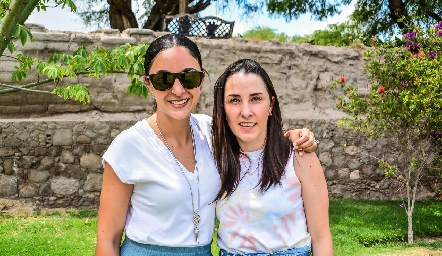  Ligia Arriaga y Cecilia Cuesta.