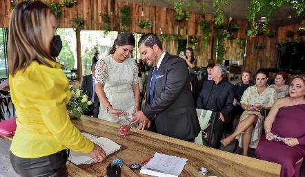 Boda Civil de Ana Cecilia Ortiz y Alejandro Rodríguez.