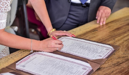 Boda Civil de Ana Cecilia Ortiz y Alejandro Rodríguez.