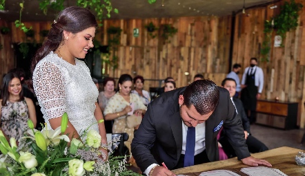 Boda Civil de Ana Cecilia Ortiz y Alejandro Rodríguez.