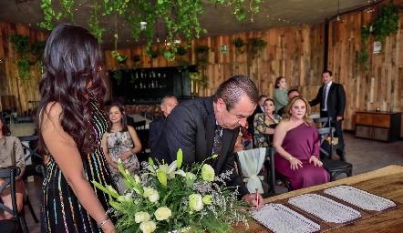Boda Civil de Ana Cecilia Ortiz y Alejandro Rodríguez.