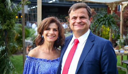 Lucia Escobedo y Óscar Cabrera.