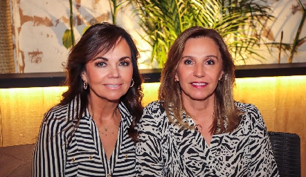  Elsa Tamez y Bety Lavín.