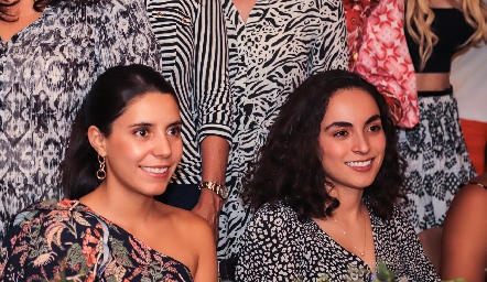  Ilsa Lázaro y María Bravo.