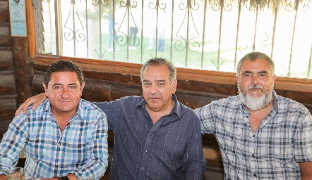  Mario del Valle, José Luis Suárez y Picho Páramo.