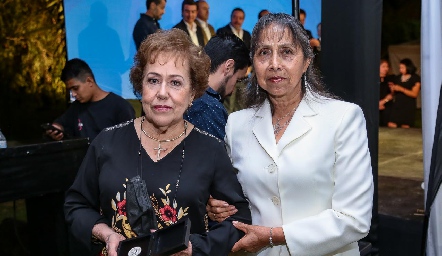  Bertha Alicia Lucio y Luz Elena Lomeli.