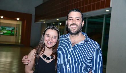  Adrian González y Sofía Saucedo.