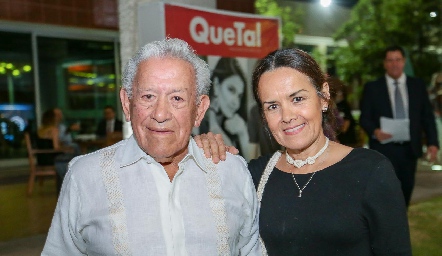  Héctor Gutiérrez y Roxana Gutiérrez.