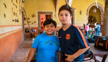 Miguel y Diego N.