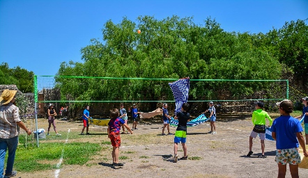Campamento de cumple de Mauricio Sarquis.
