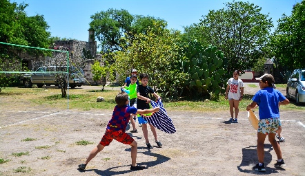 Campamento de cumple de Mauricio Sarquis.