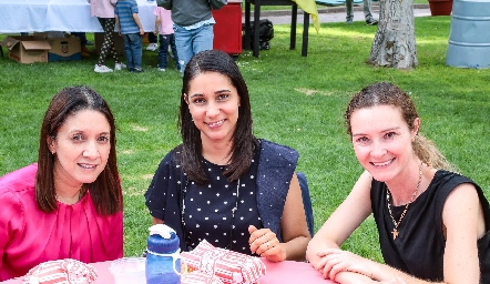  Daniela Rodríguez, Verónica Díaz de León y Gaby Cardoso.