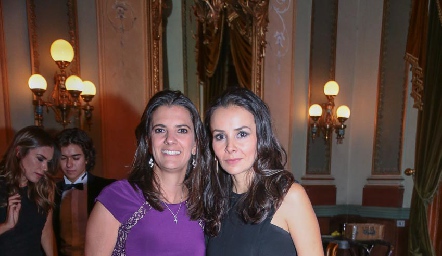  Daniela Rivero y Adriana Revuelta.