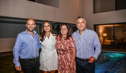 Santiago Villarreal, Clau Villasana, Claudia Ávila y  Alejandro Villasanaa.