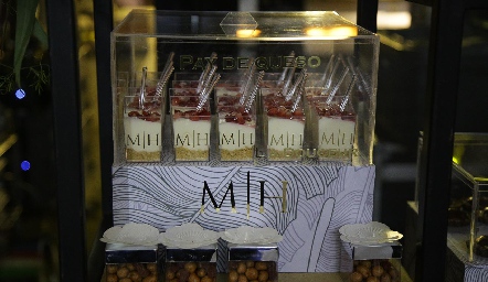  Mesa de dulces.