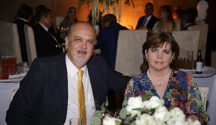  Nacho Gascón y Lupita Martínez.