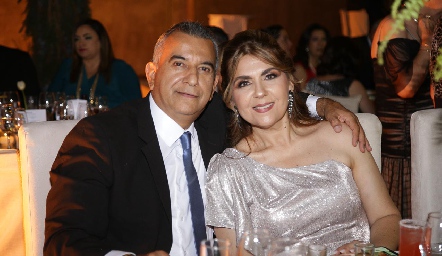  Edgar Coronado y Lourdes Tovar.