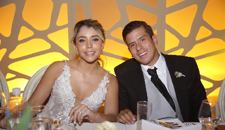  Ana María Hernández y Héctor Rueda.