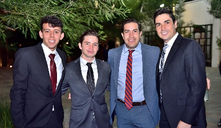Santiago, Carlos, Ricardo y Rubén .