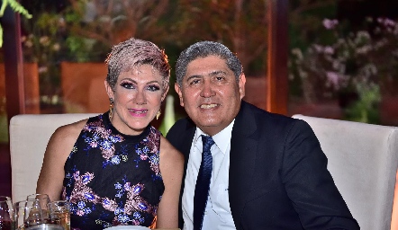 Margarita Padilla y Sergio Ambriz .