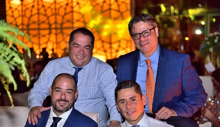 José Molina, Gilberto Rueda, Rafael Meade y Rubén Flores .