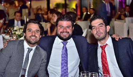 Samuel Romo, Nikté Hernández y José Eduardo Torres.