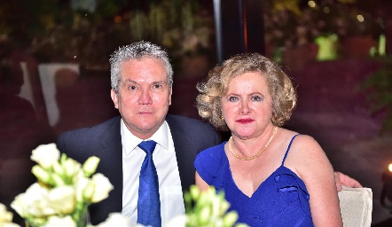 Javier Martínez y Doris Rivera .