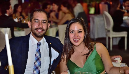 Mauricio Purata y Mariana Ortiz .