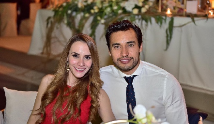 Ani Rangel y Memo Paredes .