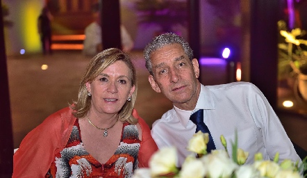 Rosy Mercado y Ricardo Torres Corzo.