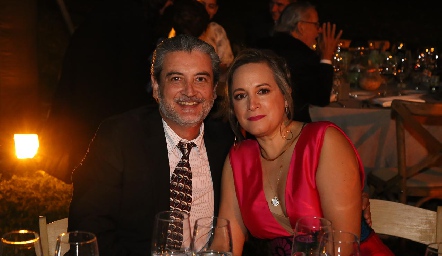  Ricardo Ledezma y Patricia Silva.